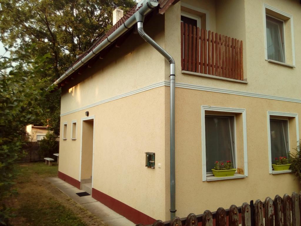 Eva Vendeghaz Guesthouse Hajdúszoboszló Exterior foto